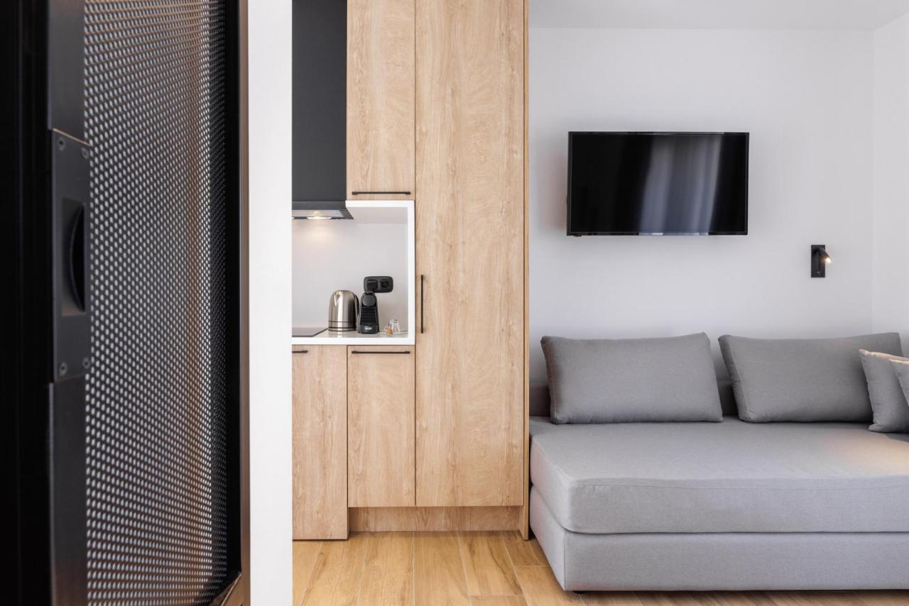 Kentro Luxury Suites Hanioti Buitenkant foto